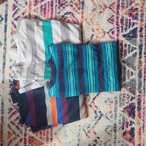 3 men's long sleeve shirts